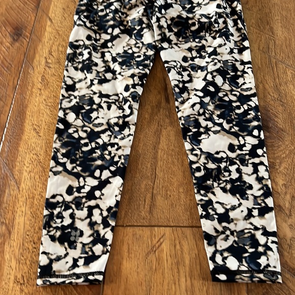 Sweaty Betty Power 7/8 Crop Leggings - Picture 9 of 12